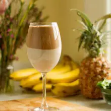 Nutribullet Recipe: The Two-Layer, Creamy Vanilla and Cacao Antioxidant Smoothie