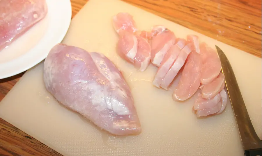 Raw chicken should not be washed according to one top health agency. 