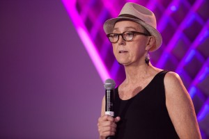 Lauire Becklund speaks to an audience. PHOTO: Stanford Medical X/Flickr