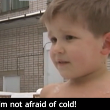 Kids Show No Fear Playing in the Snow in Freezing Conditions — Why Some Doctors Swear By It (with Video)