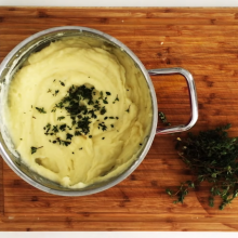 Garlic and Thyme Mashed Potatoes Recipe with Health Benefits for Blood Pressure, Colon Health and More