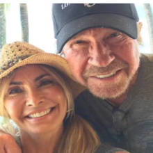“I saw death in her eyes” – Chuck Norris Warns about A Common Medical Procedure That Almost Killed His Wife (Millions of Americans Undergo It Every Year…)