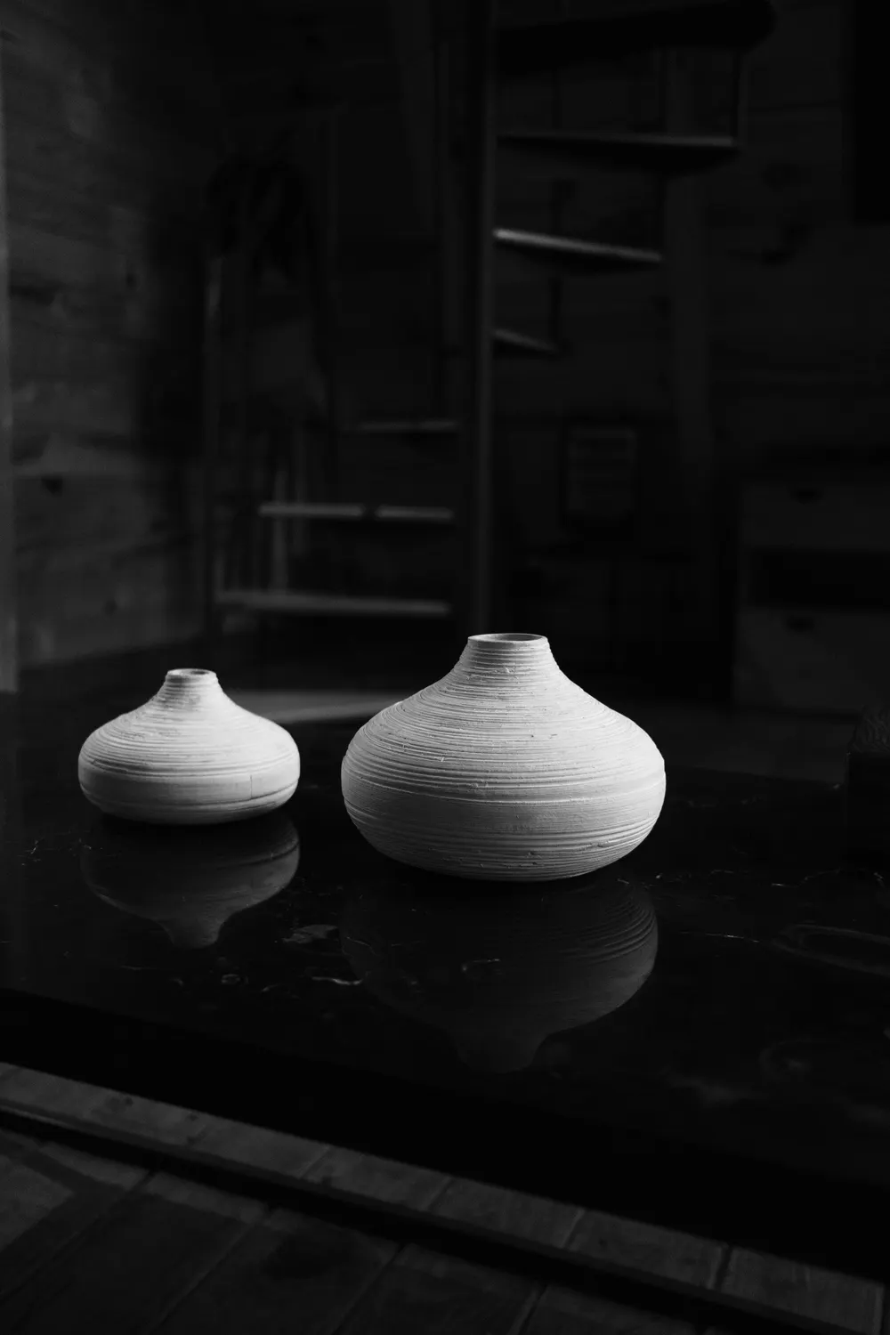 Bud vase pair