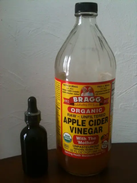 Apple cider vinegar with a Q-Tip is an excellent home remedy for clogged ears. You can also use a dropper like the one shown here. 