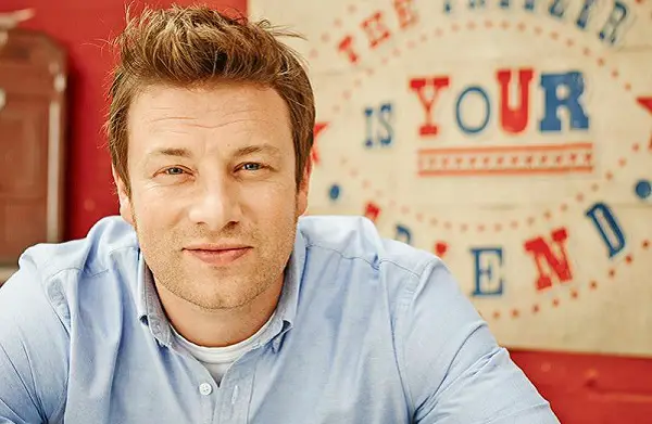 jamie oliver opposes pro gmo trade deal