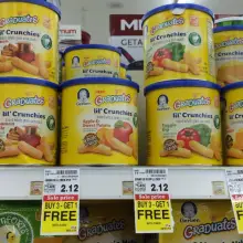 Gerber’s Lil’ Crunchies are FILLED with Monsanto’s Cancer-Causing Chemicals: Watch for this ONE THING