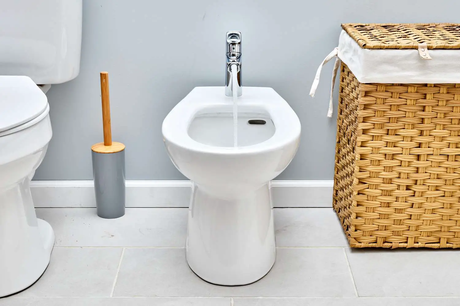 The bidet is a highly underrated bathroom item that few people have heard about before. 